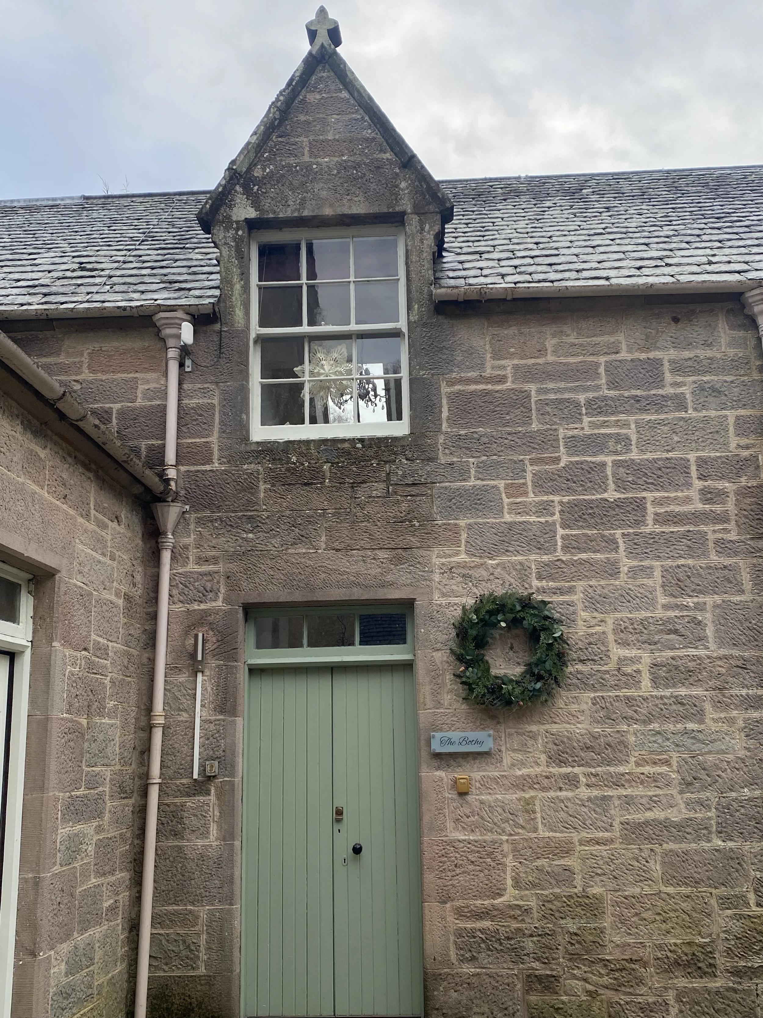 BOTHY ENTRANCE XMAS.jpeg