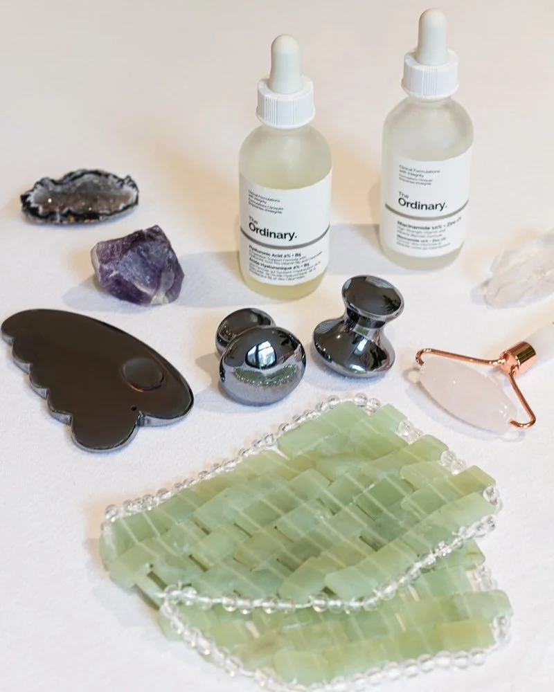 🌿 Little rituals of care. At Mands, every detail is designed to make you feel held, cared for, and treated like the goddess you are ✨

A moment to slow down, reconnect, and leave feeling lighter in your body and softer with yourself 🤍

⸻

🌿 Des pe