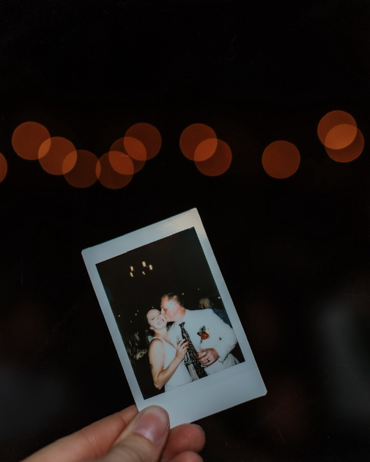 Happy anniversary to these generous humans! Truly made my first trip to Colorado the best!! 

@butterfly_kisses_lllc @pennyarcadefilms