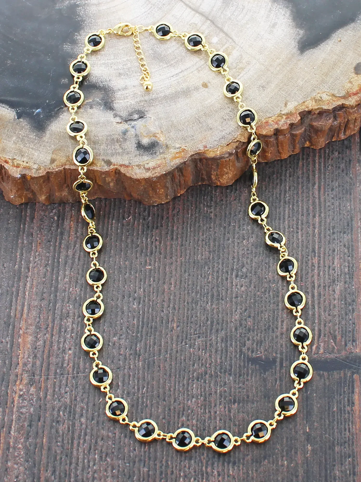 Faceted Glass and Chain Necklace