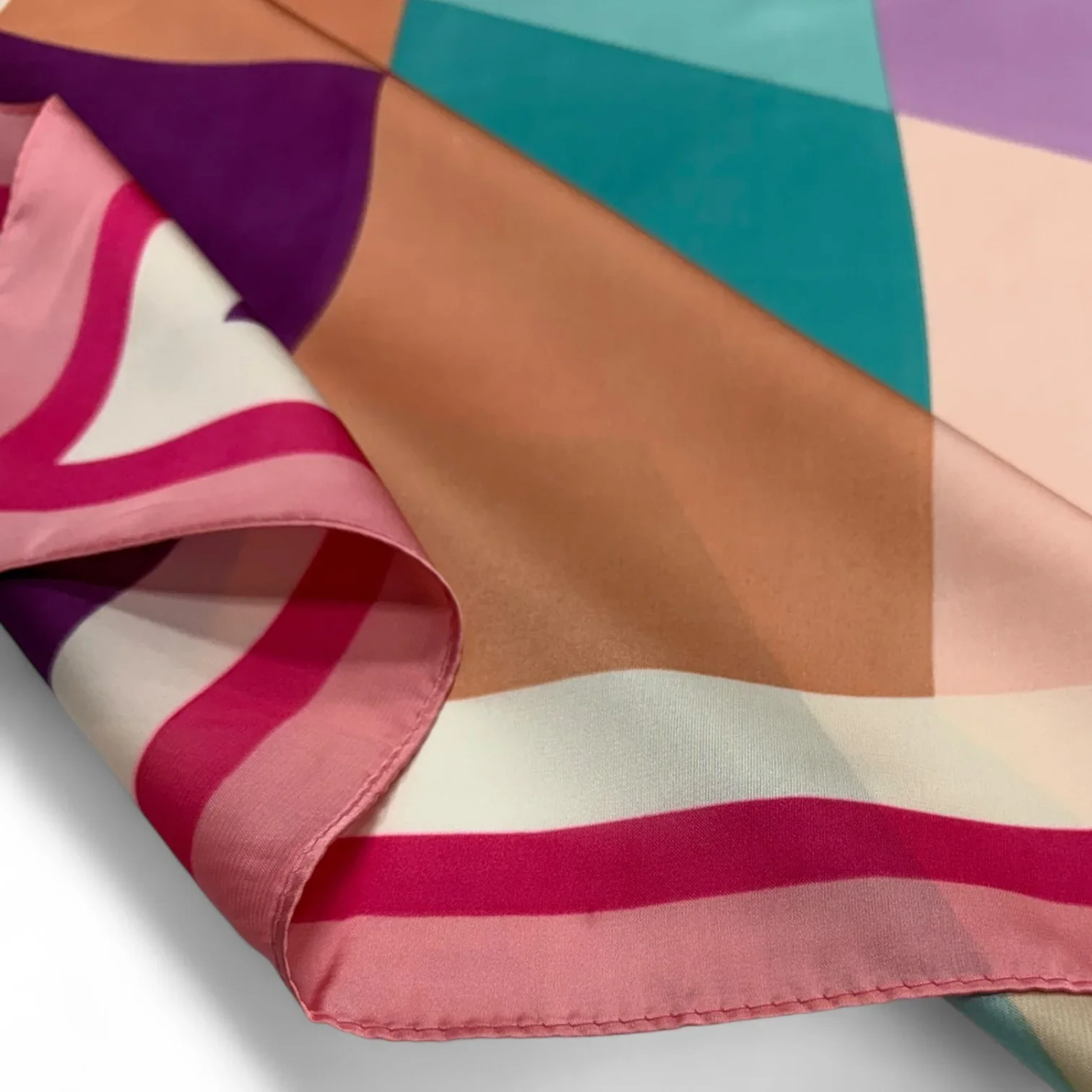Geometric Print Square Scarf - Pink