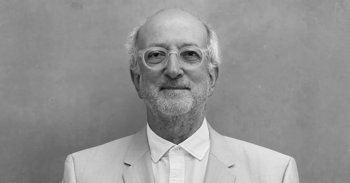 Enrique Norten: Biografía y Visión del Arquitecto Mexicano