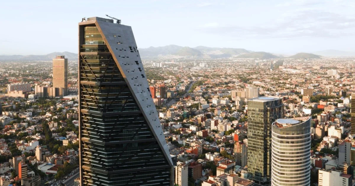 fachada del edificio torre reforma ubicado en méxico