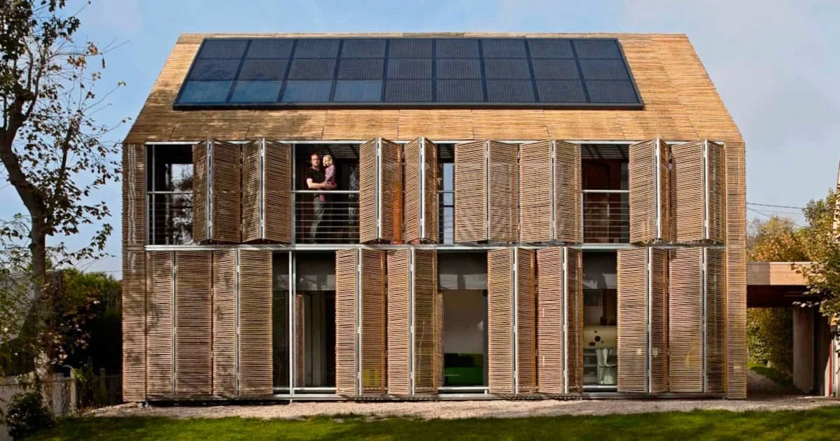 Casa moderna con estructura de bambú