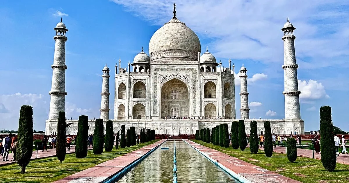 ¿Por qué el Taj Mahal es considerado una maravilla del mundo?