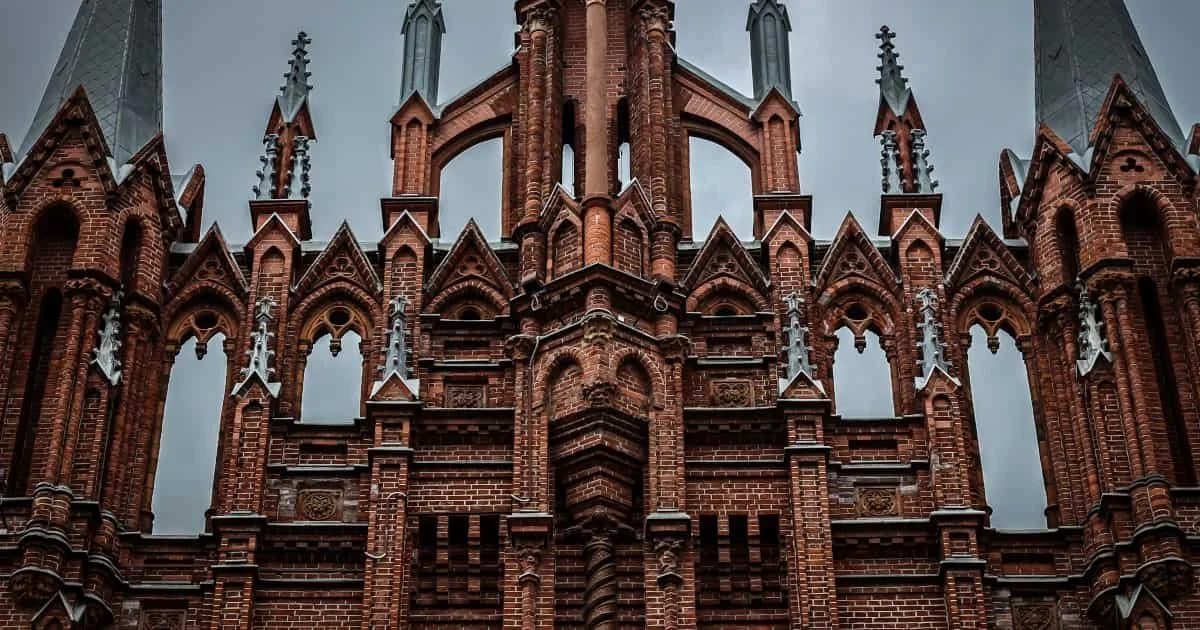 Arquitectura gótica: origen, características y elementos que la definen