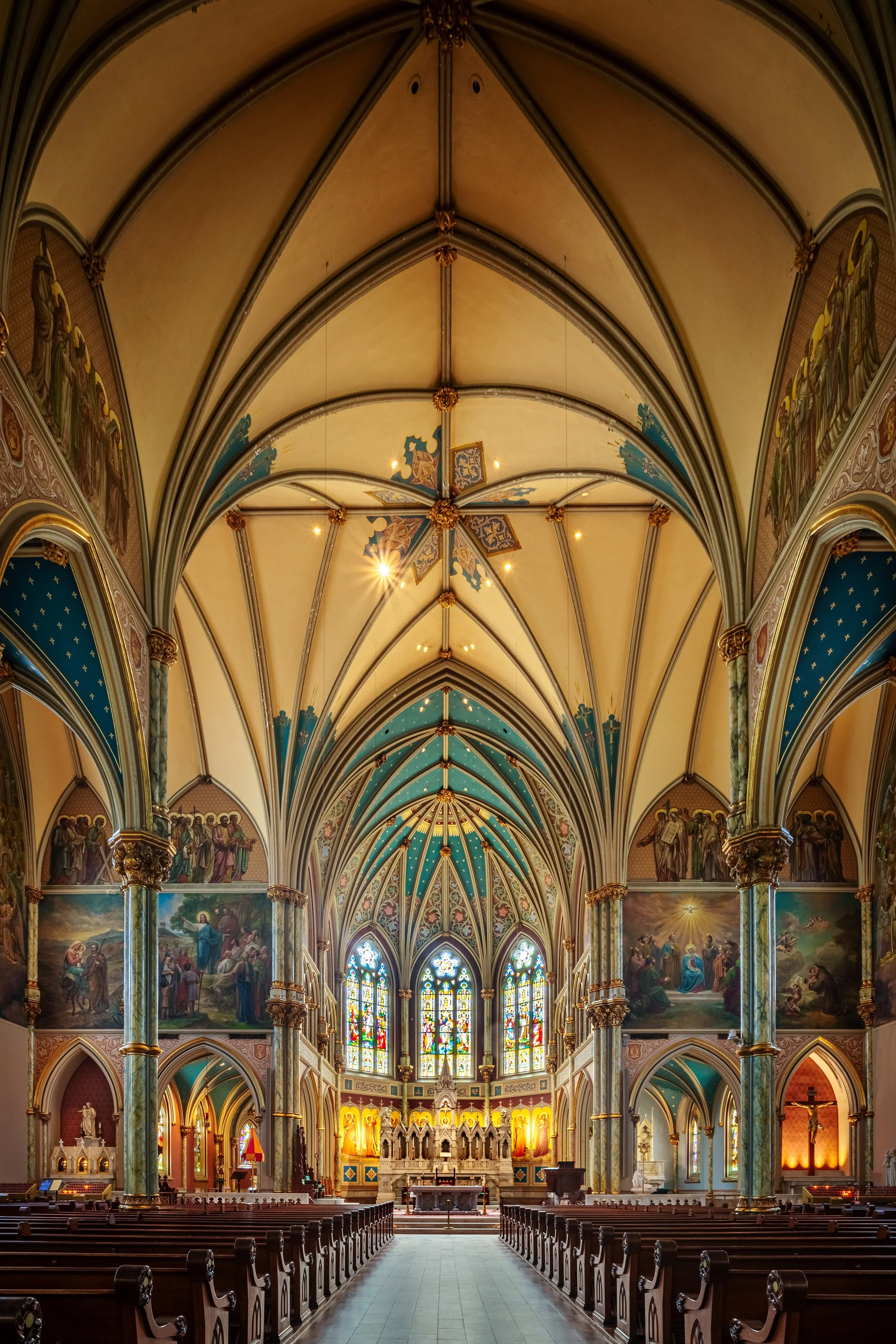 _20A6406-HDR-EditSt John the Baptist Basilica, Savannah, GA.jpg