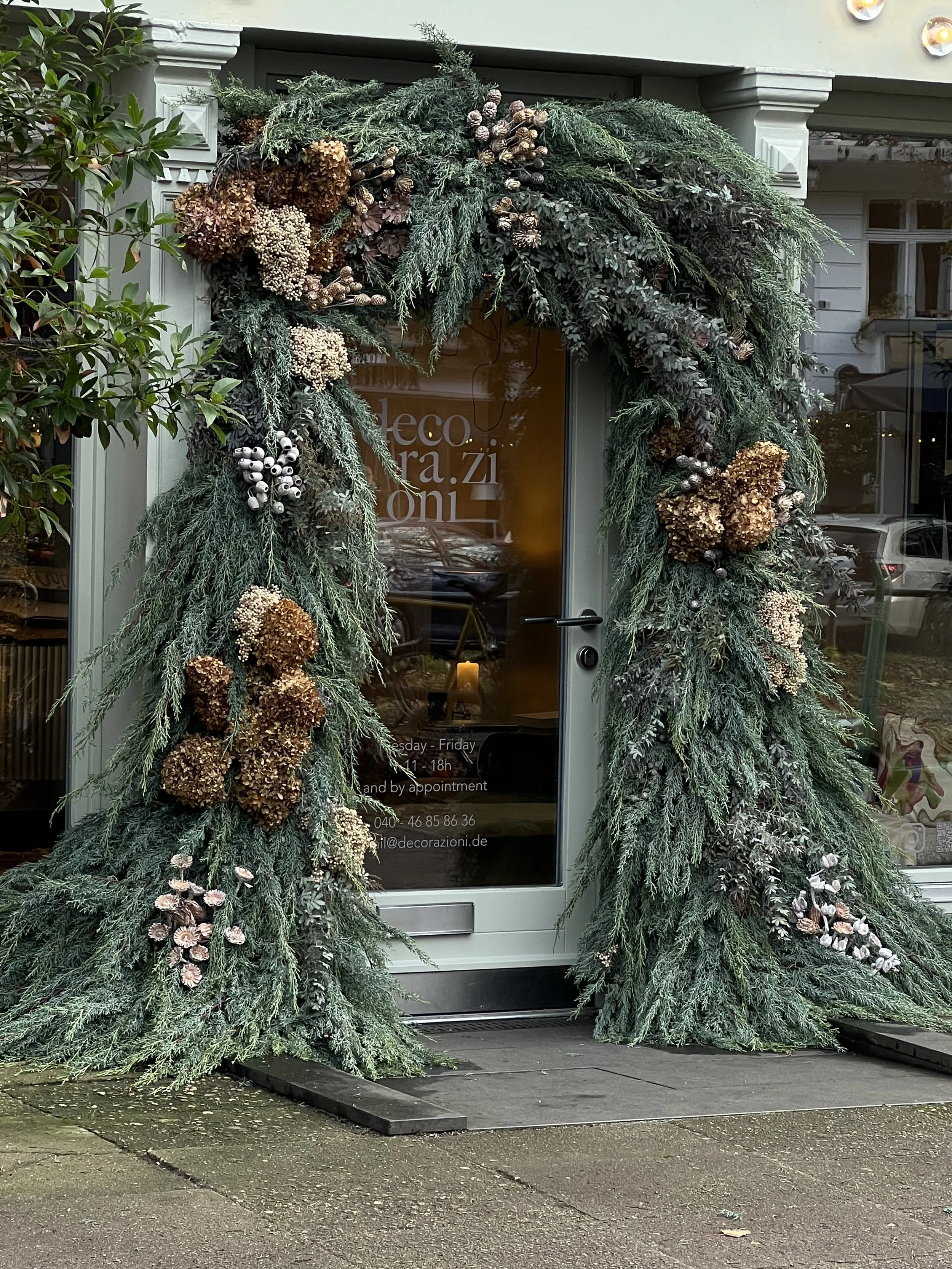 Storefront Install for Decorazioni