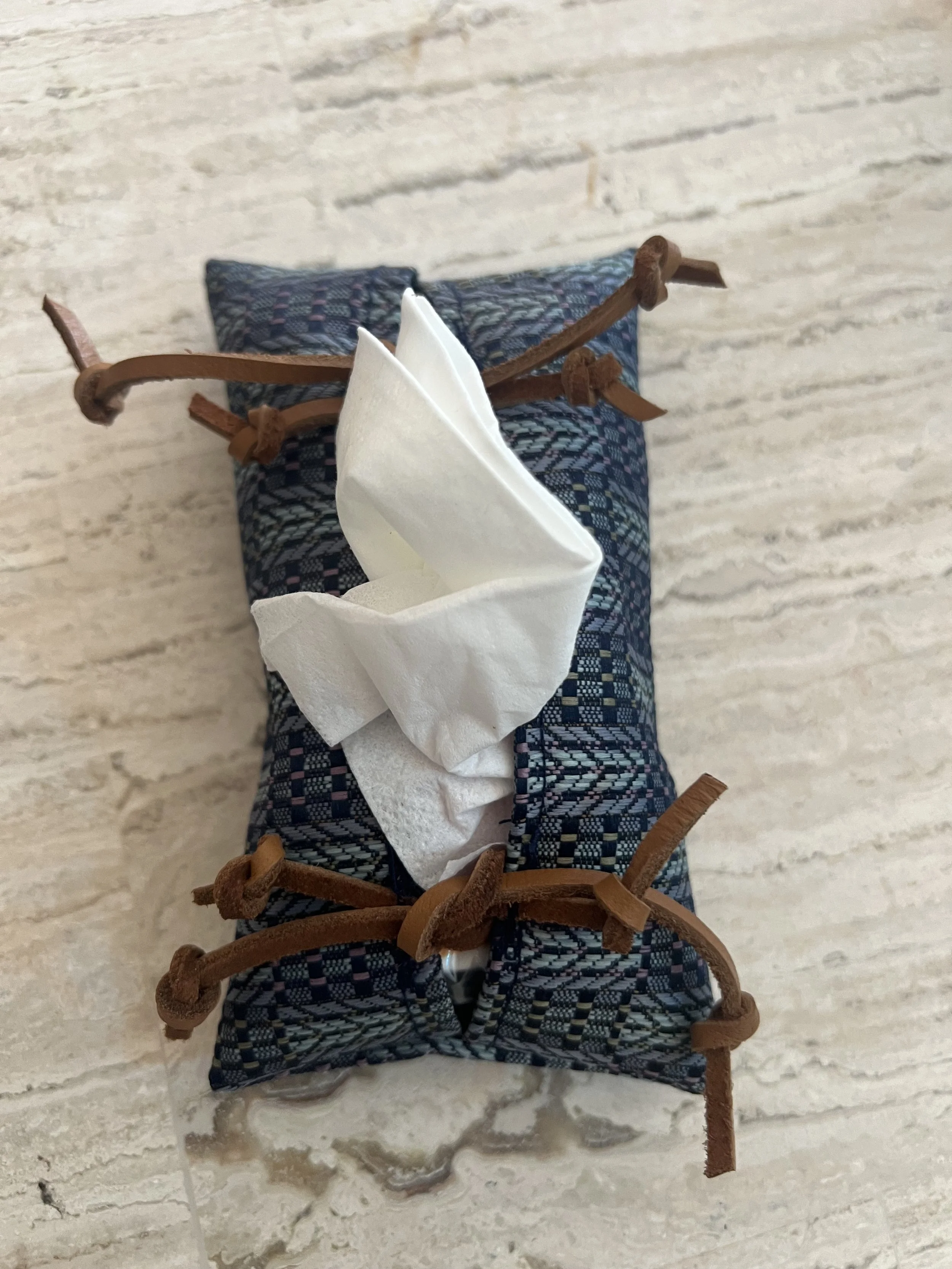 Tissue Pouch