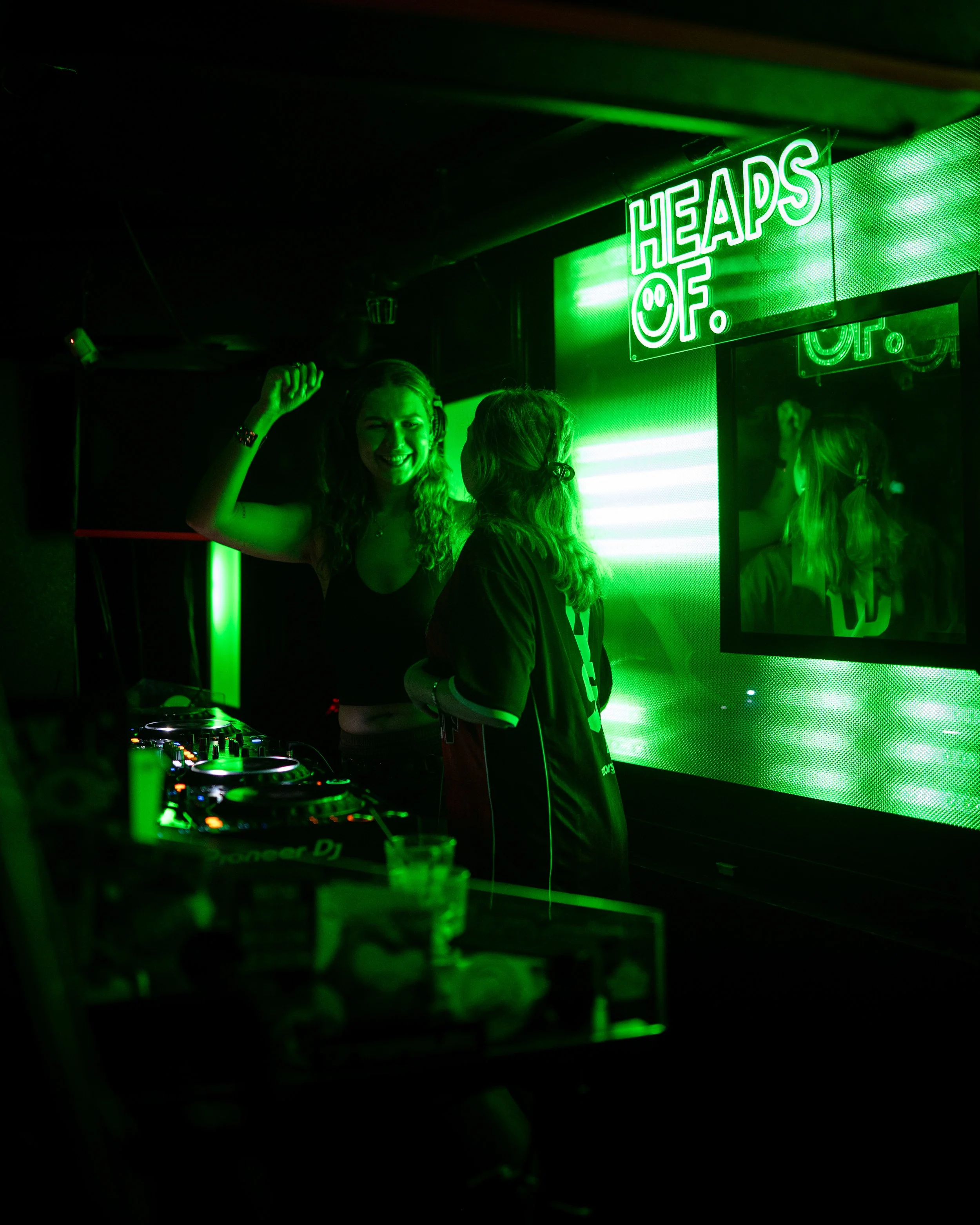 HEAPS OF 008-02463.jpg