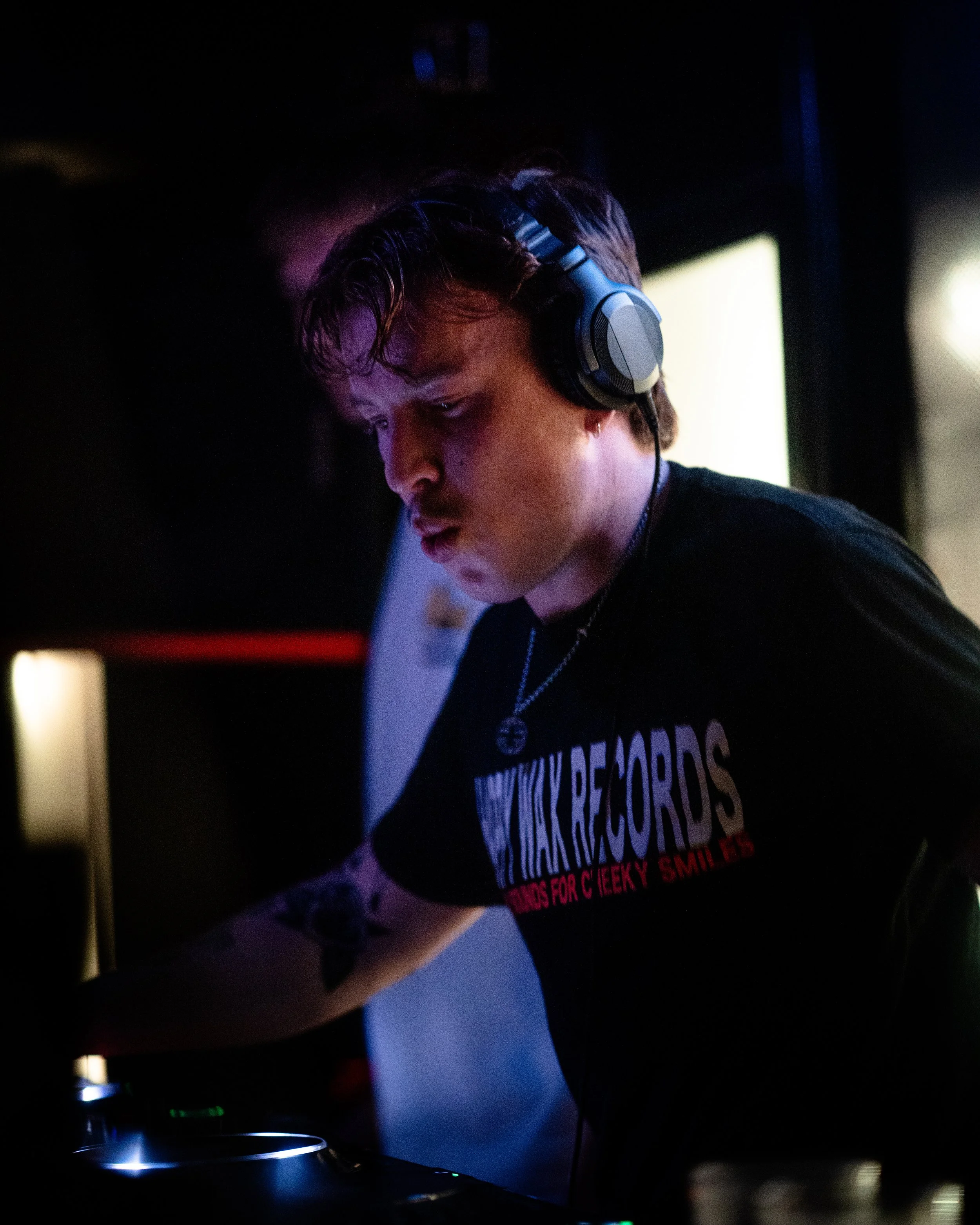 HEAPS OF 008-02643.jpg