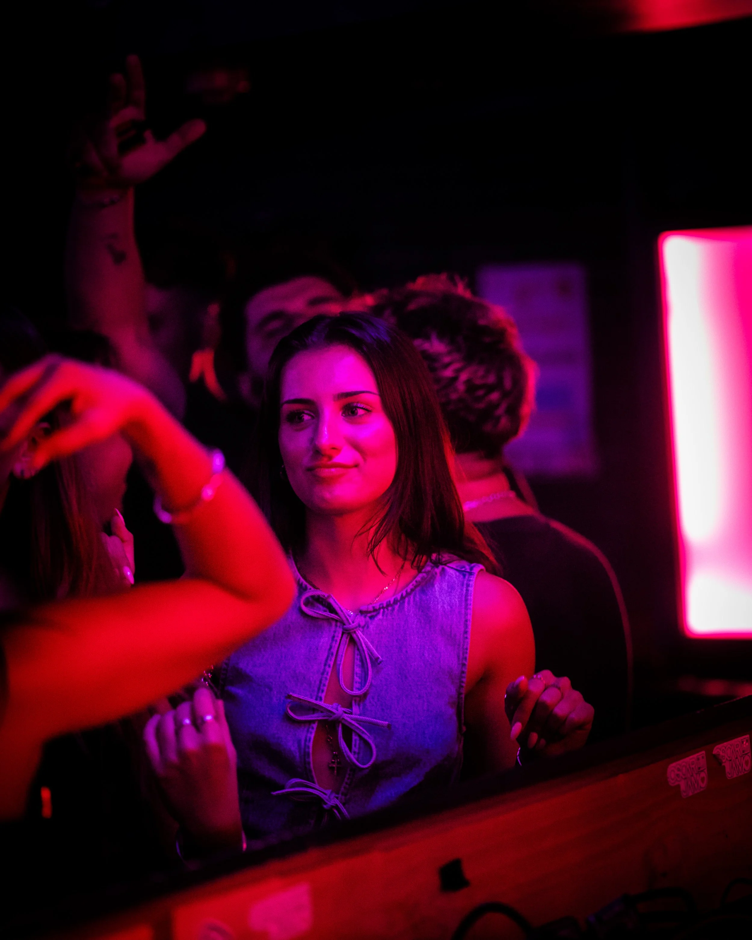 HEAPS OF 008-02668.jpg