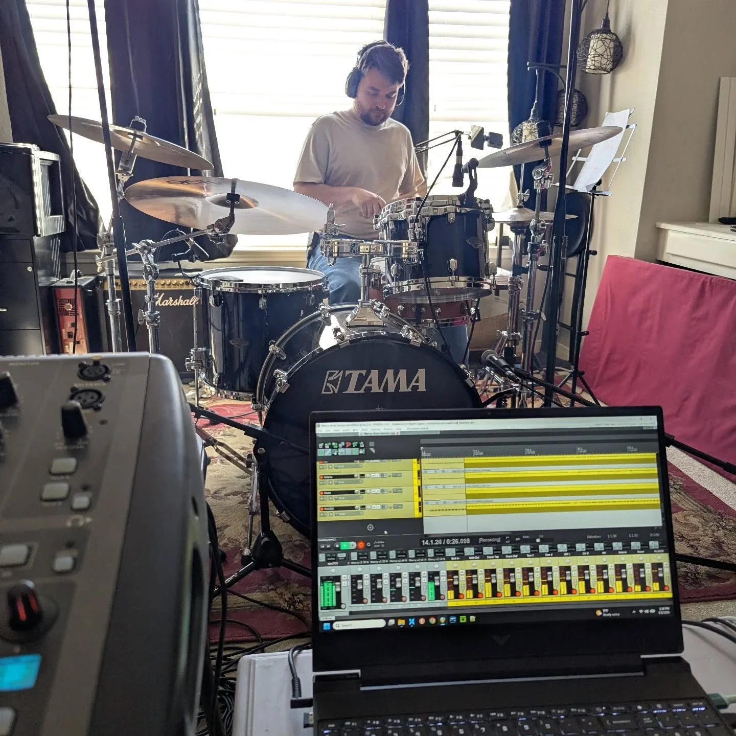 @agabrielmoore layin' down some spicy stuff in the studio right now