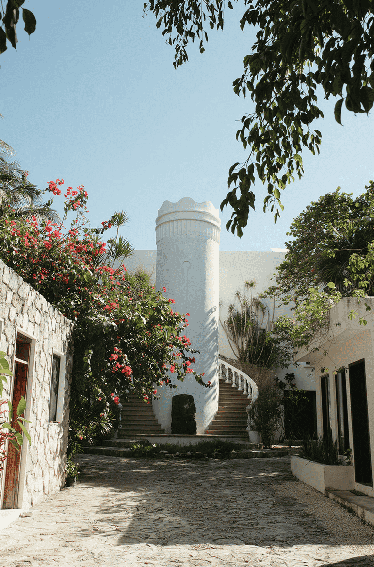 Copal villa entrance.png