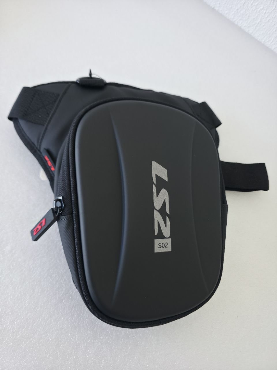 Beintasche von LS2