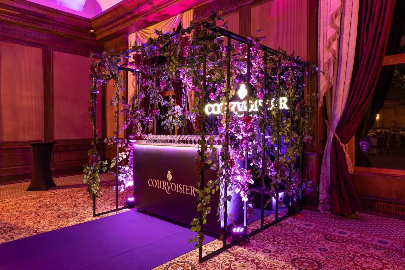003_SPOT1195-1349x900.jpg