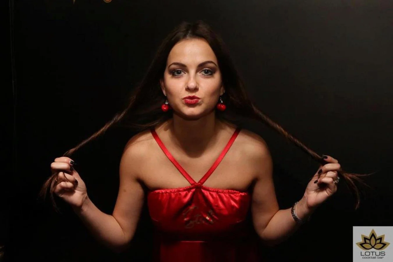 Stolichnaya_2011_WOWpromo_6-1350x900.jpg
