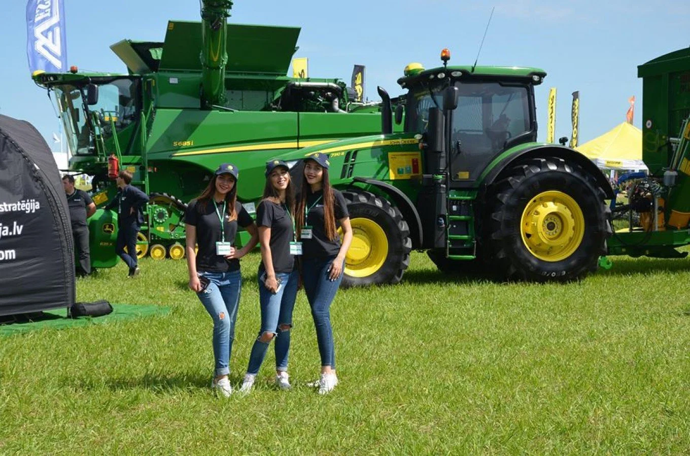 Dojus Agro Promo Team