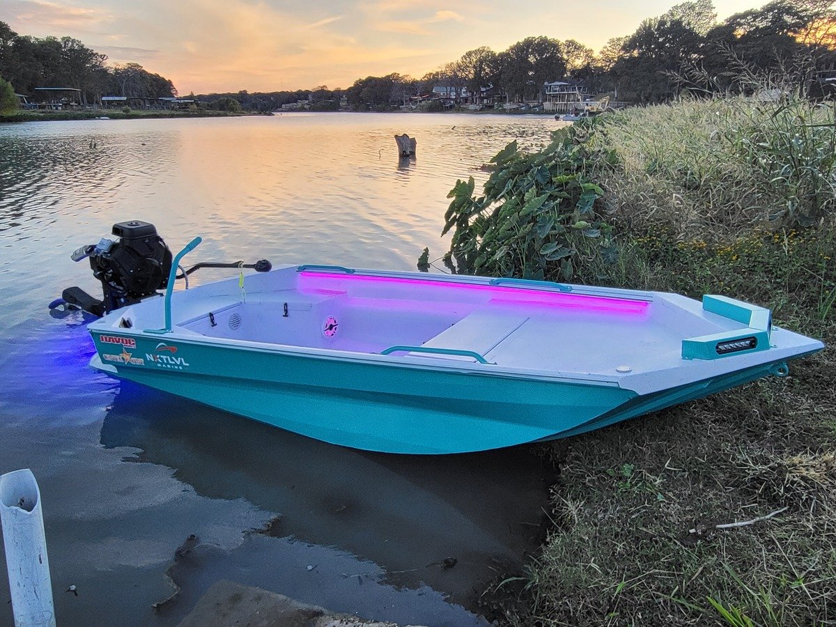 Custom Painted Havoc Mud Boat (Copy)