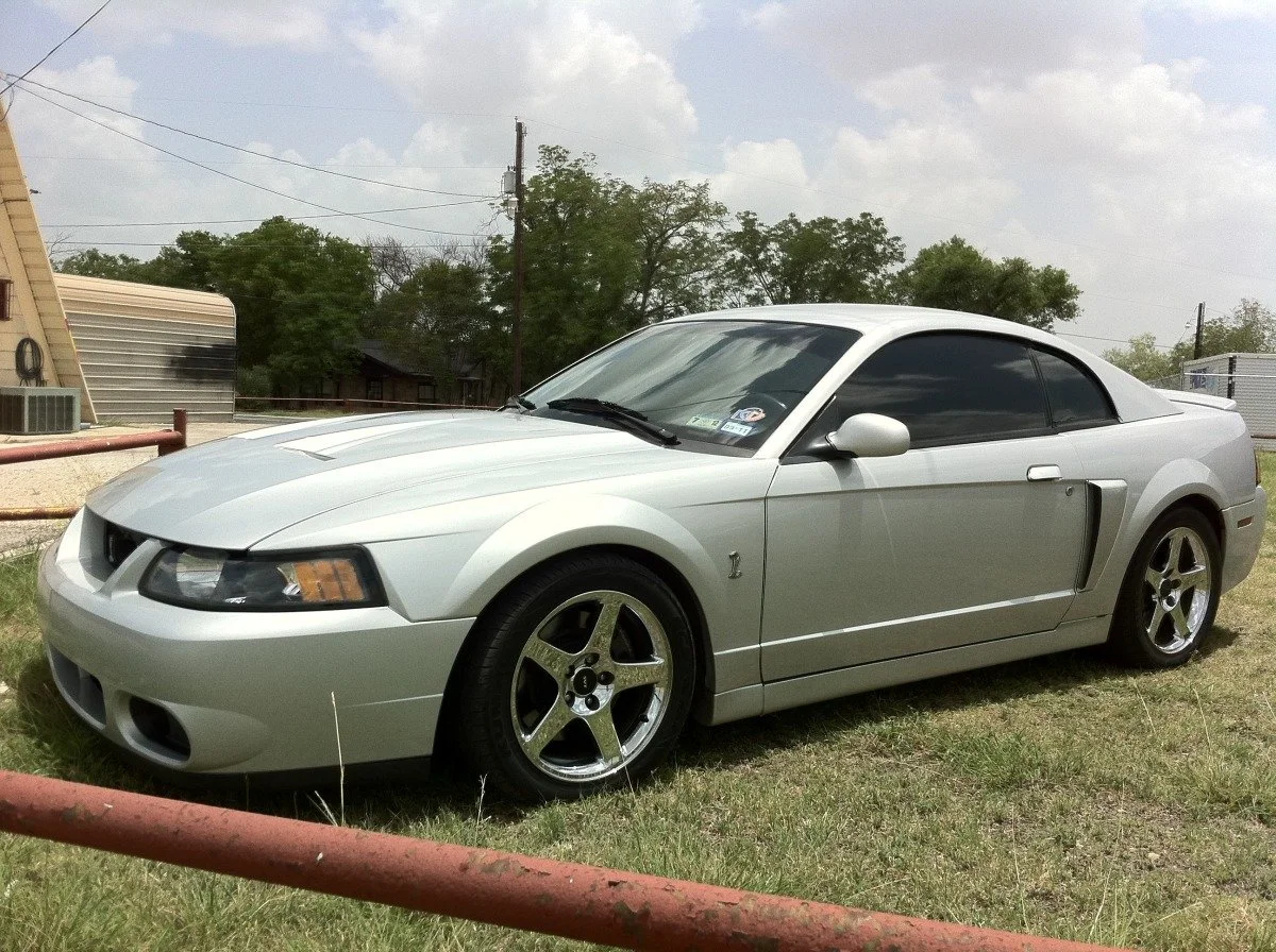 Ford Mustang Cobra (Copy)