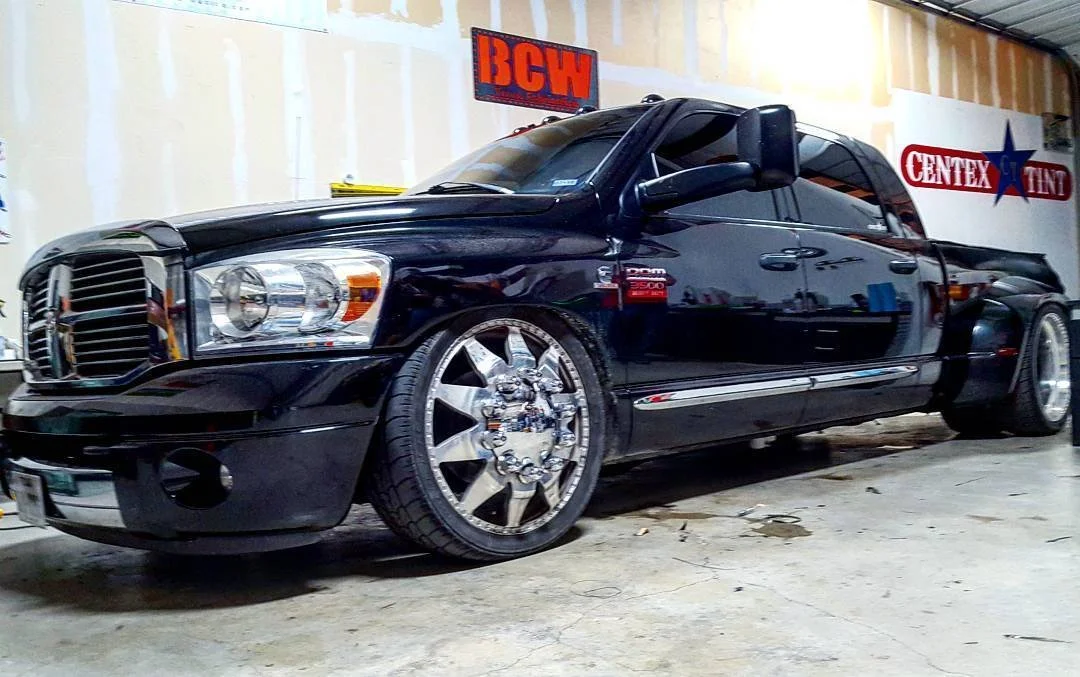 Dodge Bagged Dully Black (Copy)