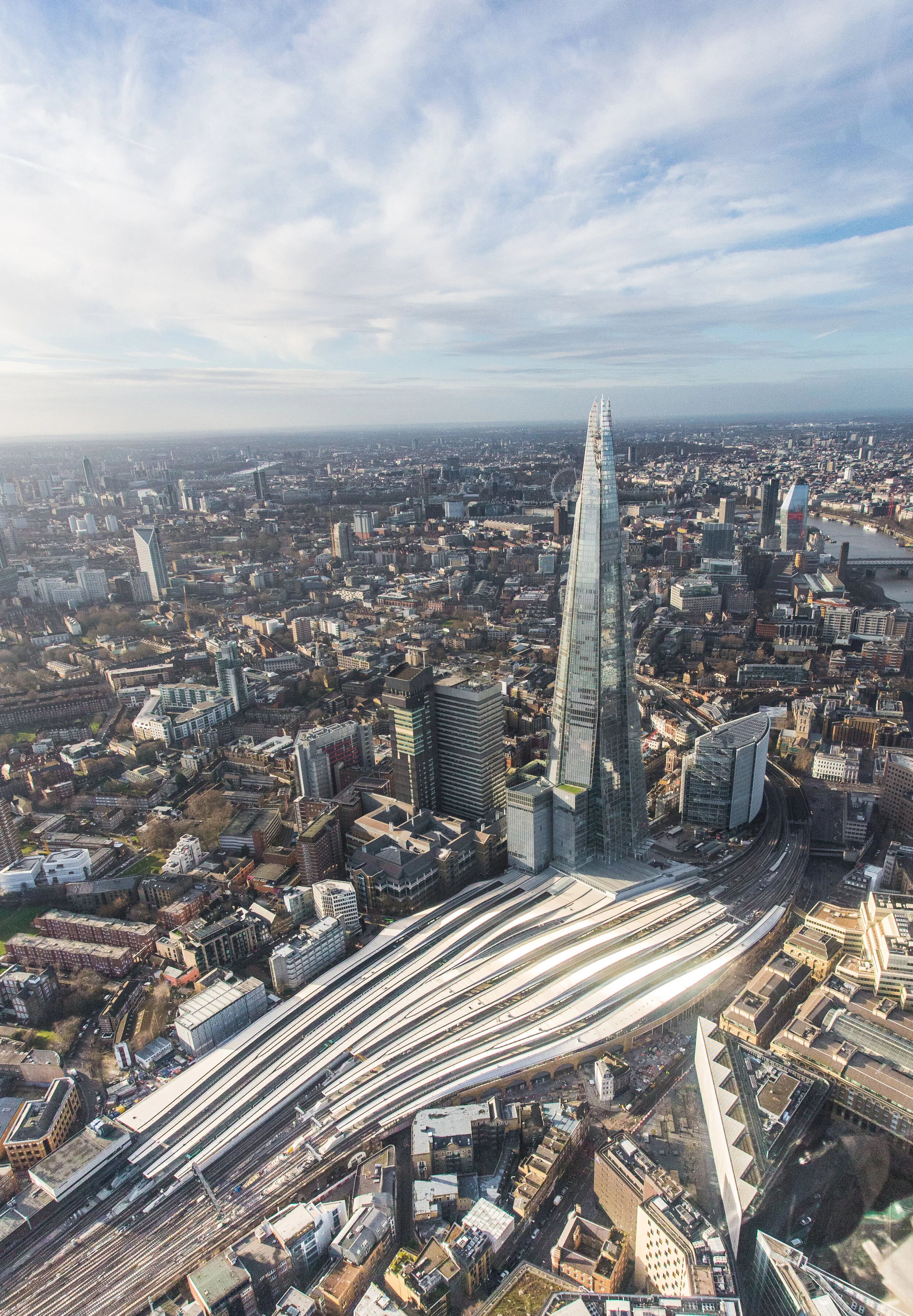 London Bridge Station - Ralph Hodgson