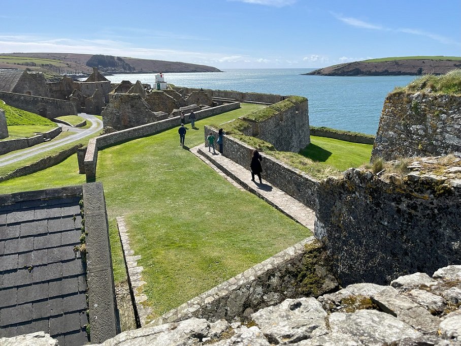 K4 RD Kinsale - Charles Fort.jpg