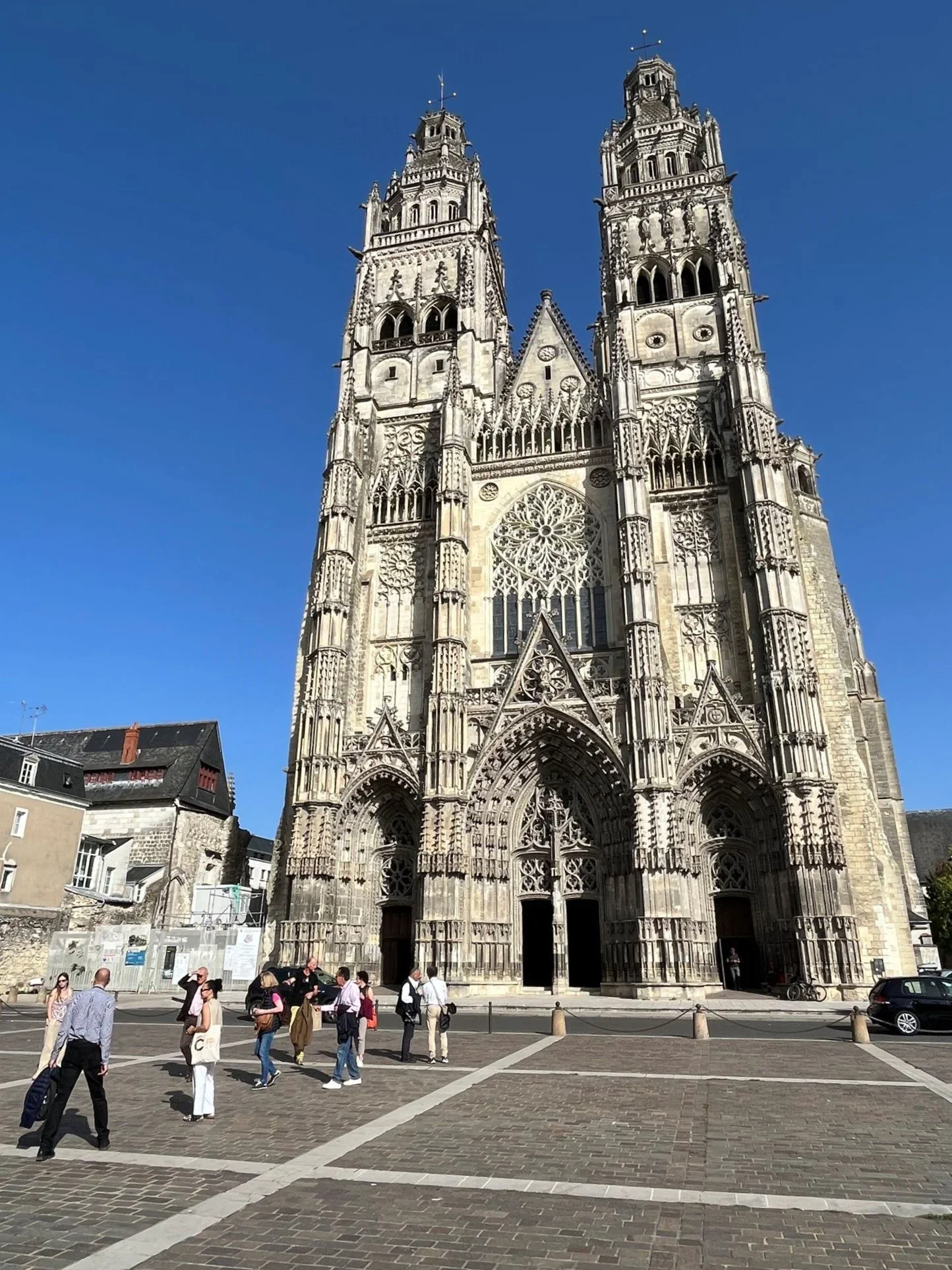 17-Tours+Cathedral.webp