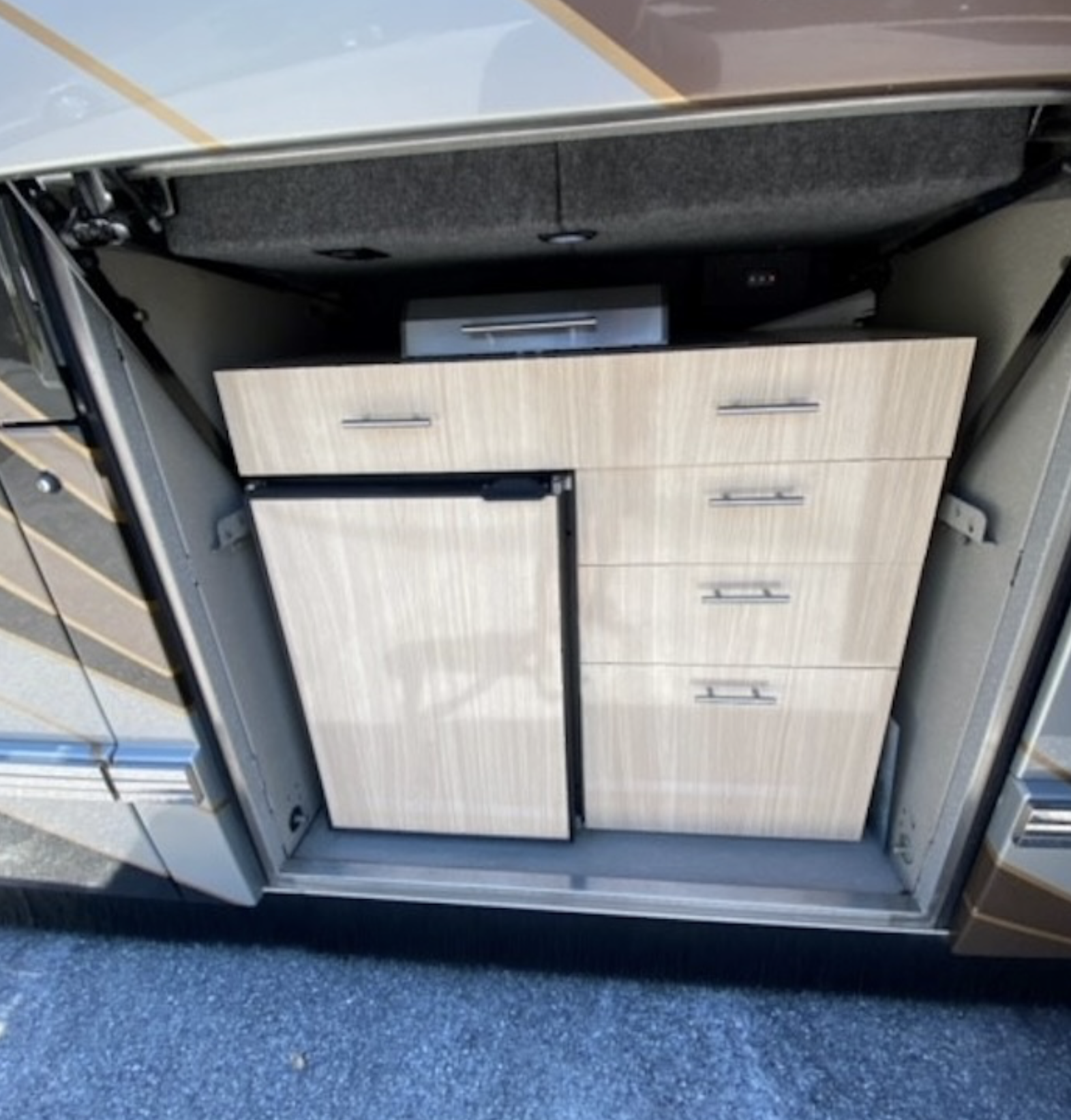 2012 Featherlite 38.png