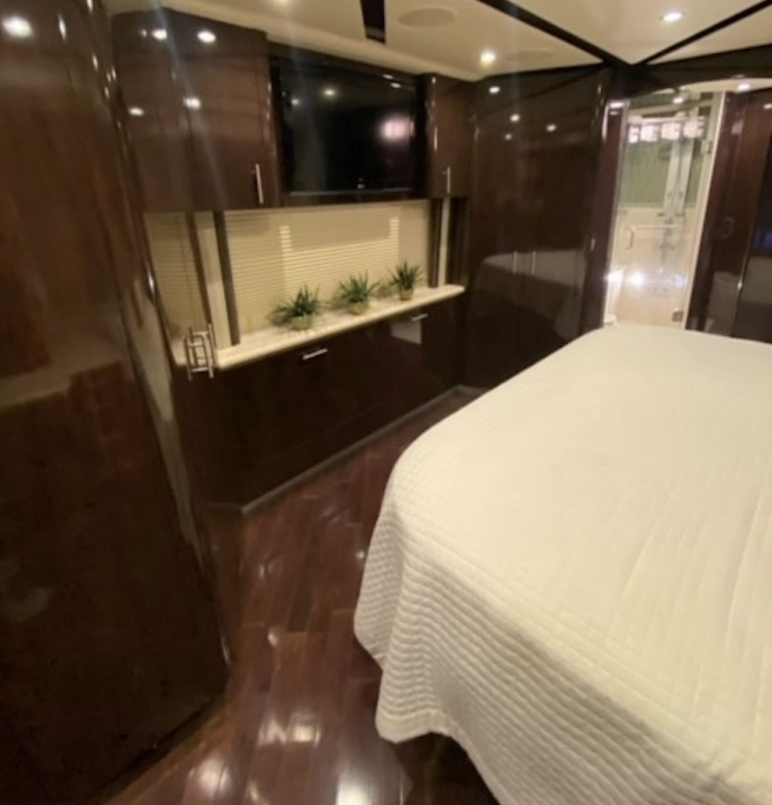 2012 Featherlite 26.png