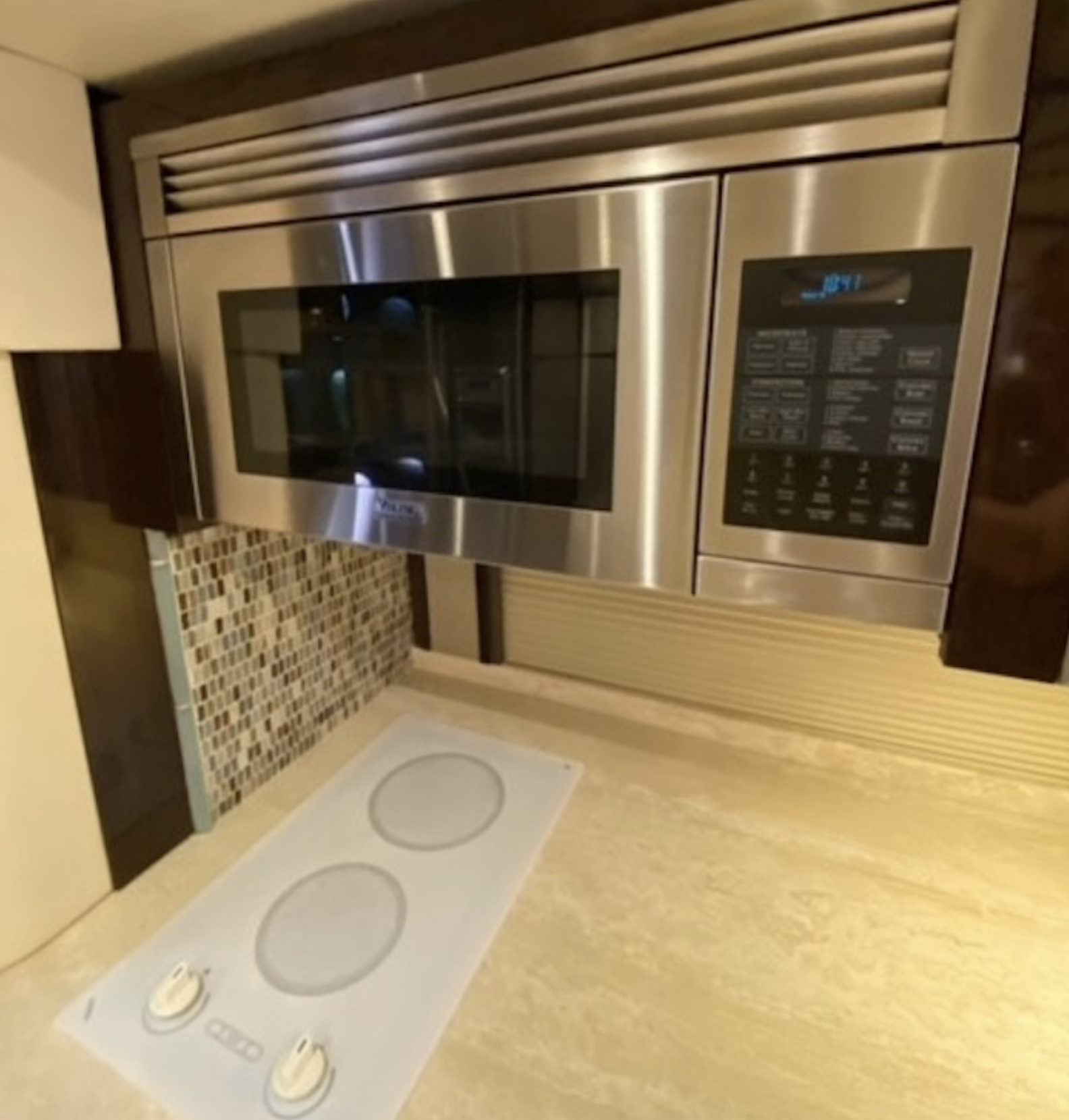 2012 Featherlite 17.png