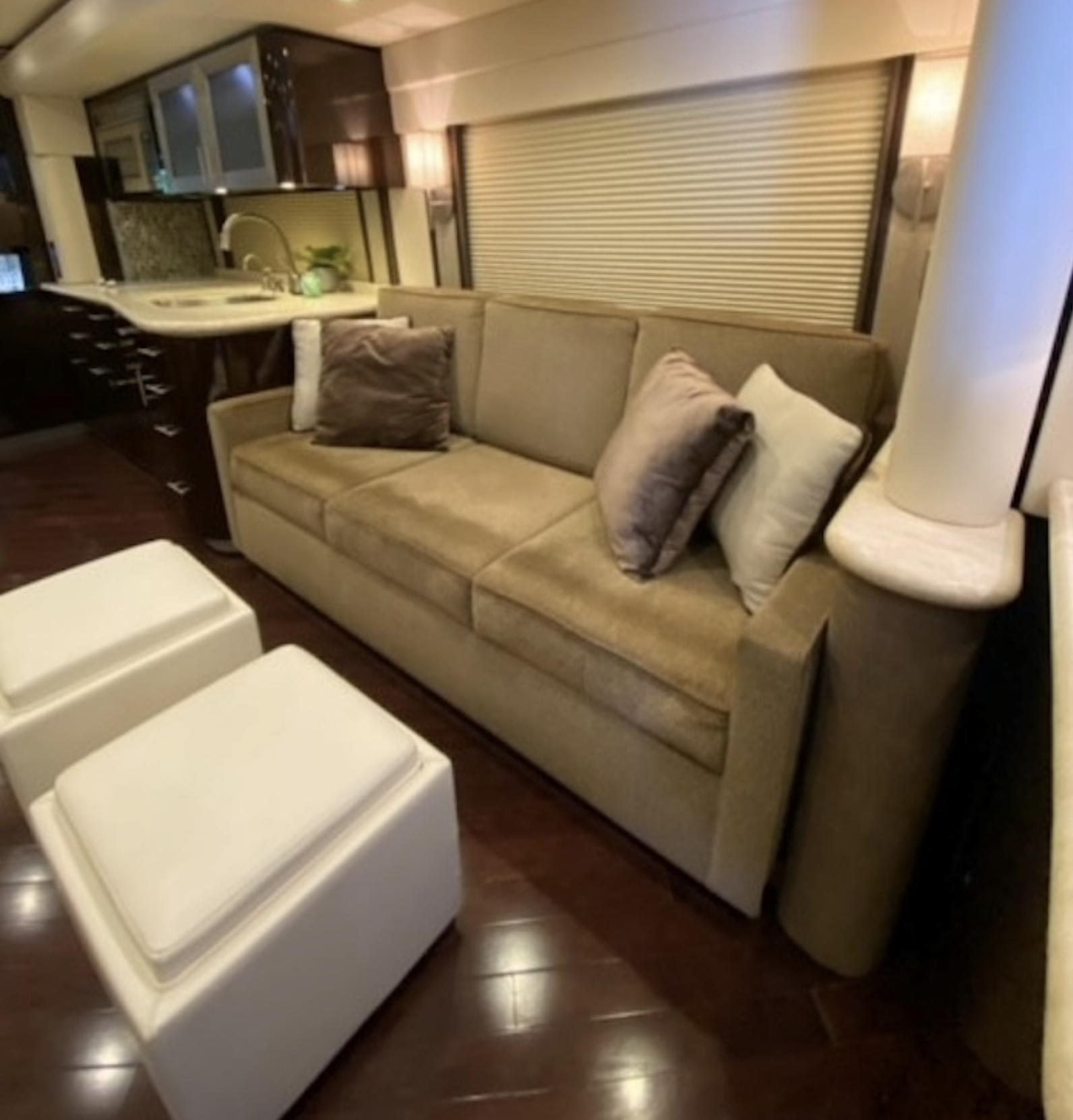 2012 Featherlite 11.png