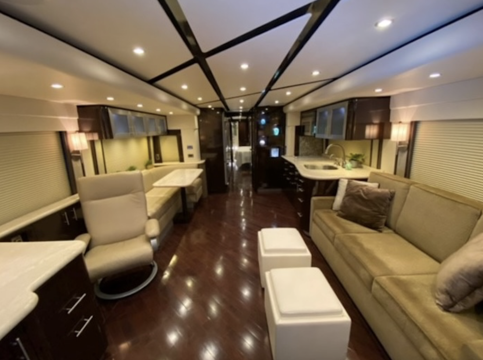 2012 Featherlite 34.png