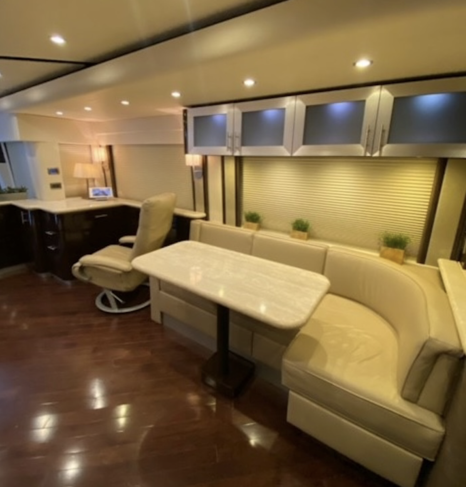 2012 Featherlite 18.png