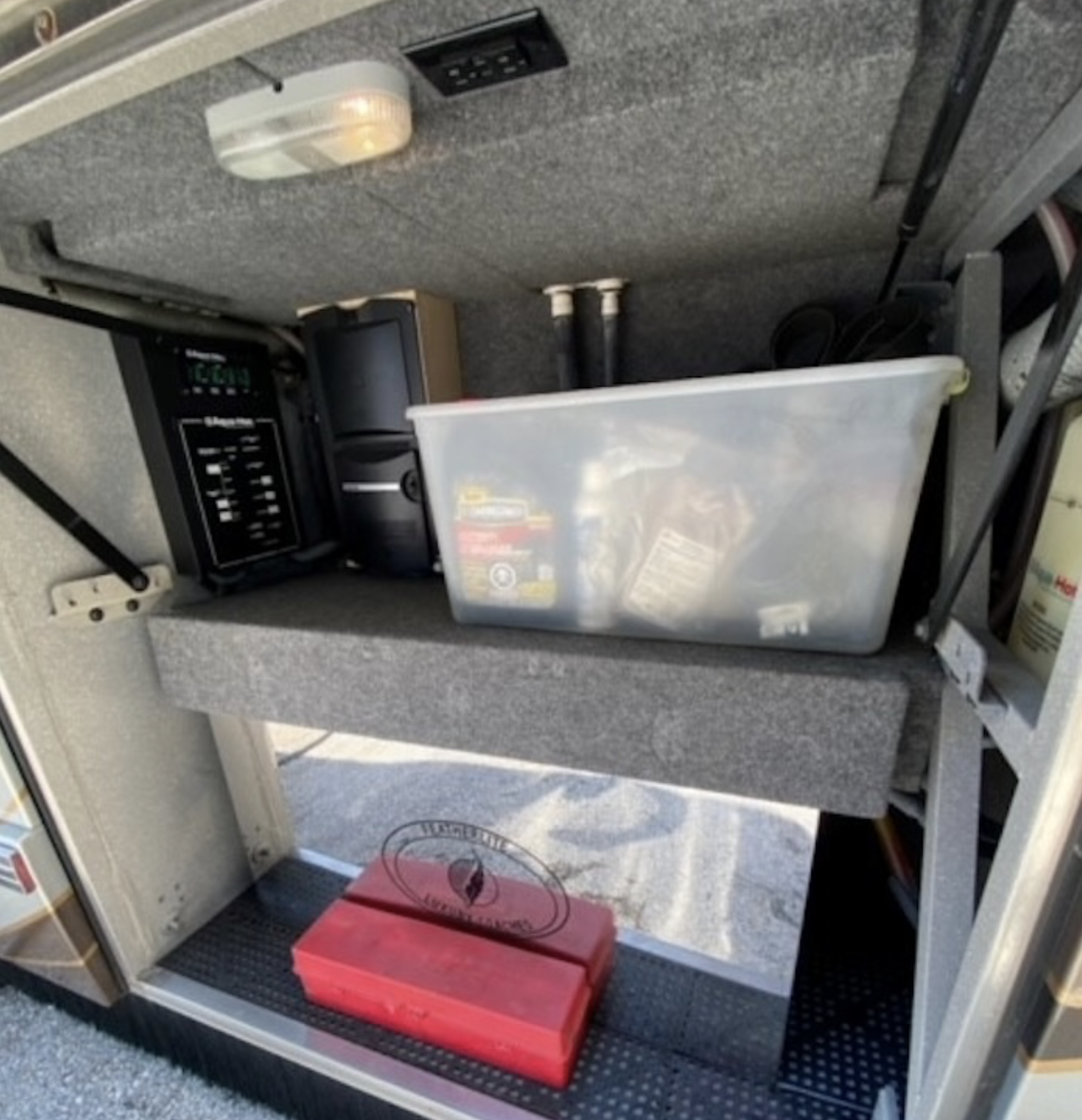 2012 Featherlite .png