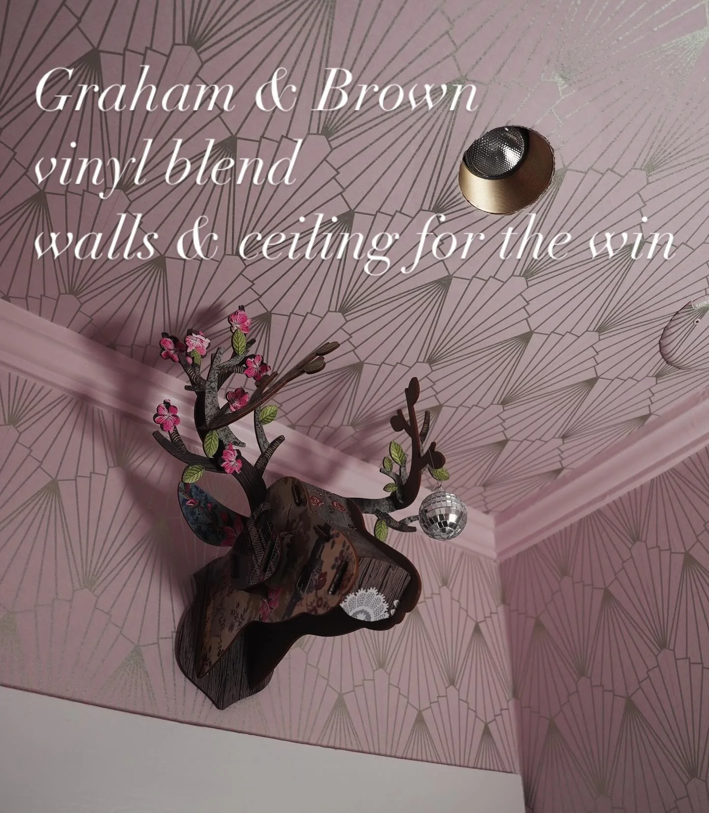 #graham&amp;brown #wallpaper #nook #maximalistinteriors