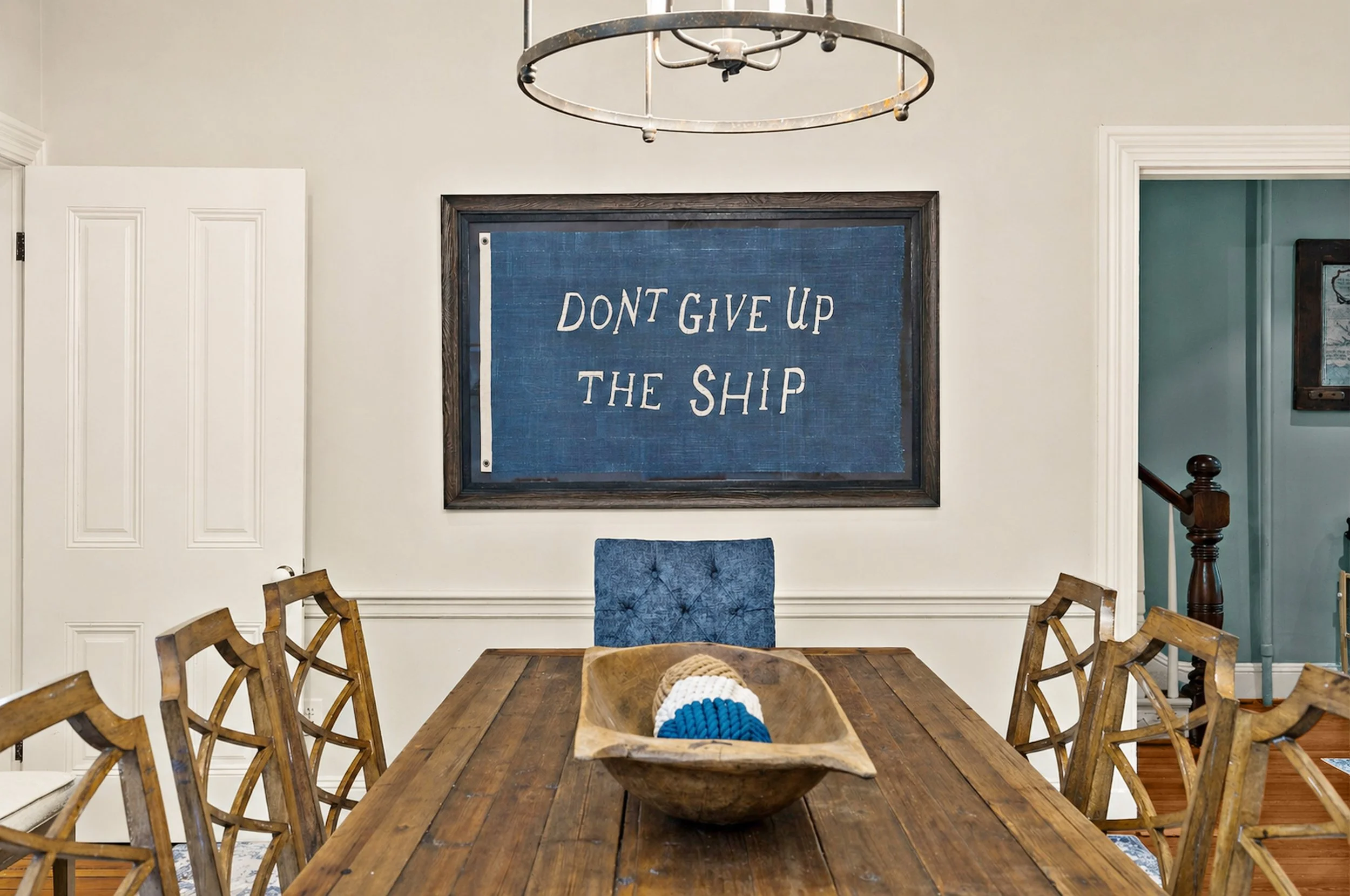 10 Dining Room 2.jpg