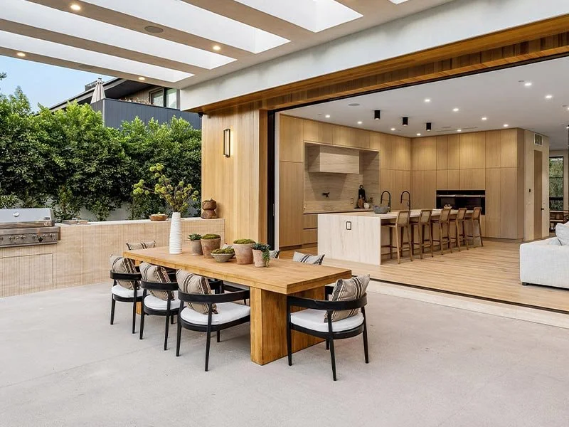 outdoor-kitchens.jpg