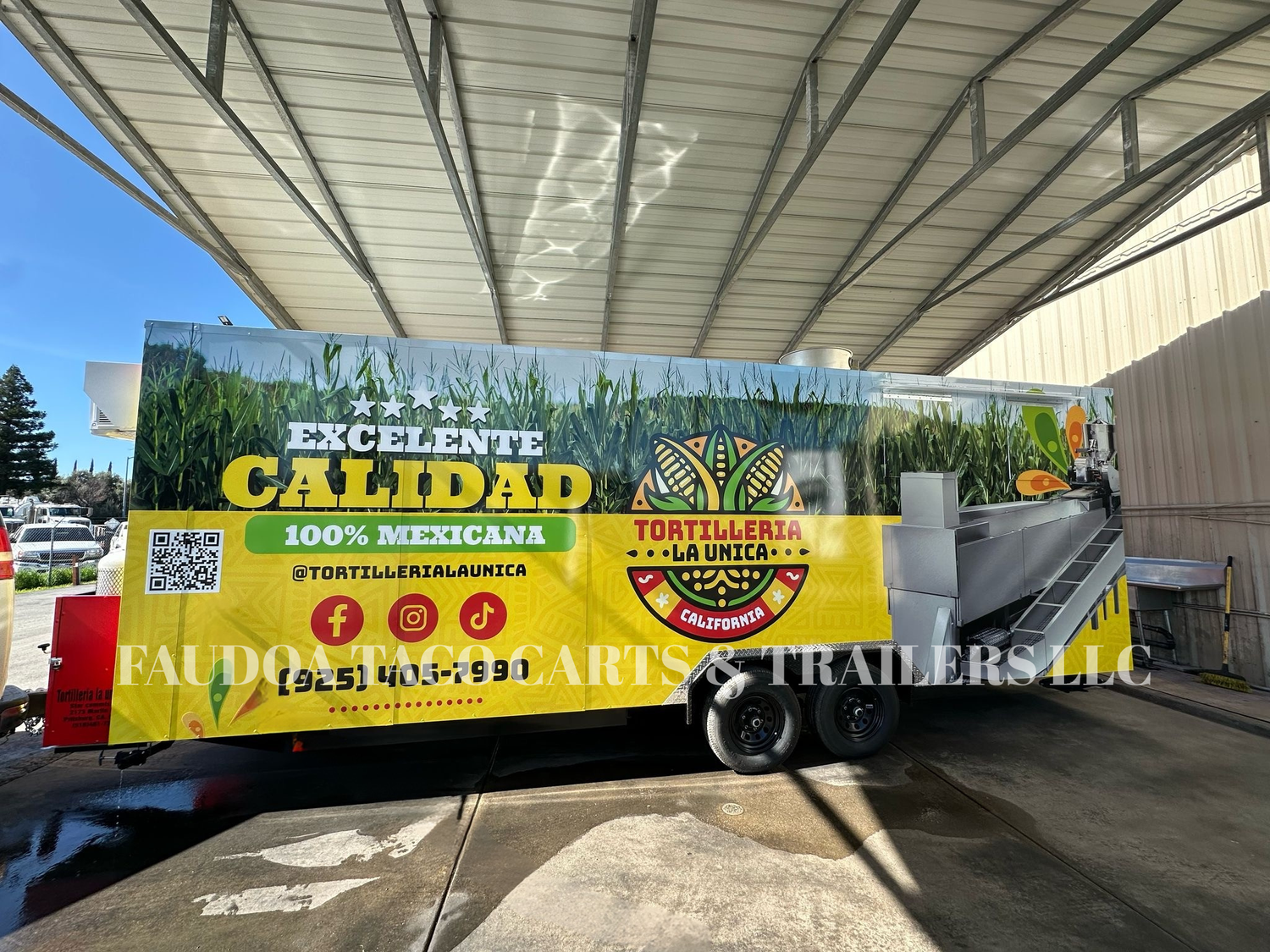 LA UNICA WATERMARKED.png