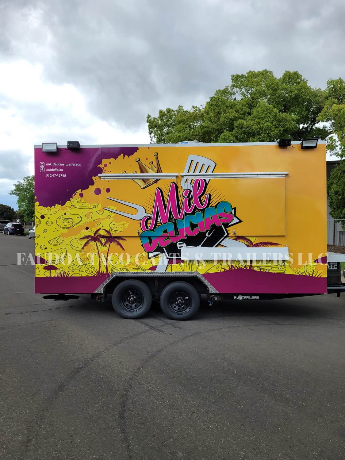 MIL DELICIAS WATERMARKED.png