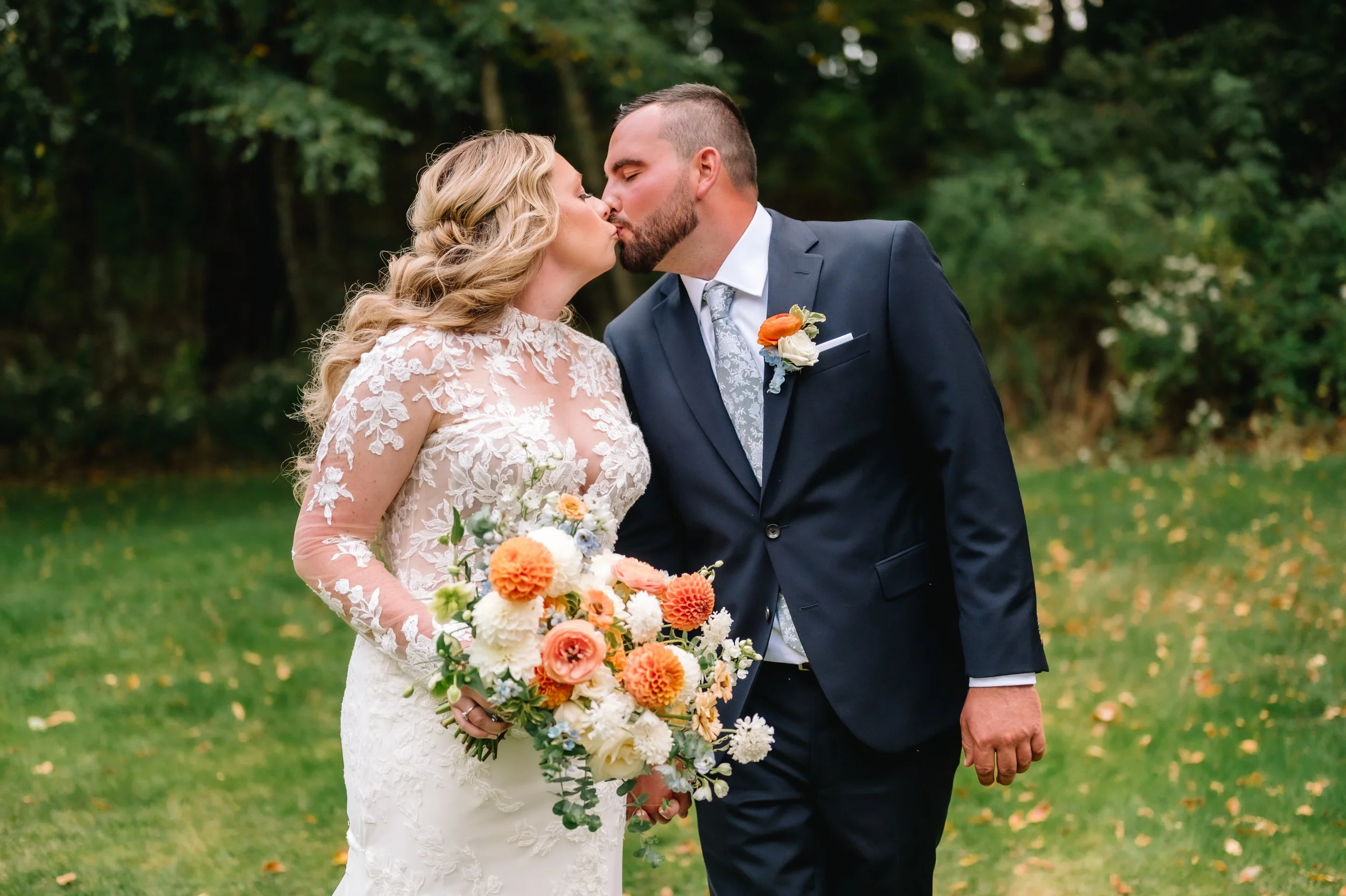 Mr&Mrs.Burdick-0189.jpg