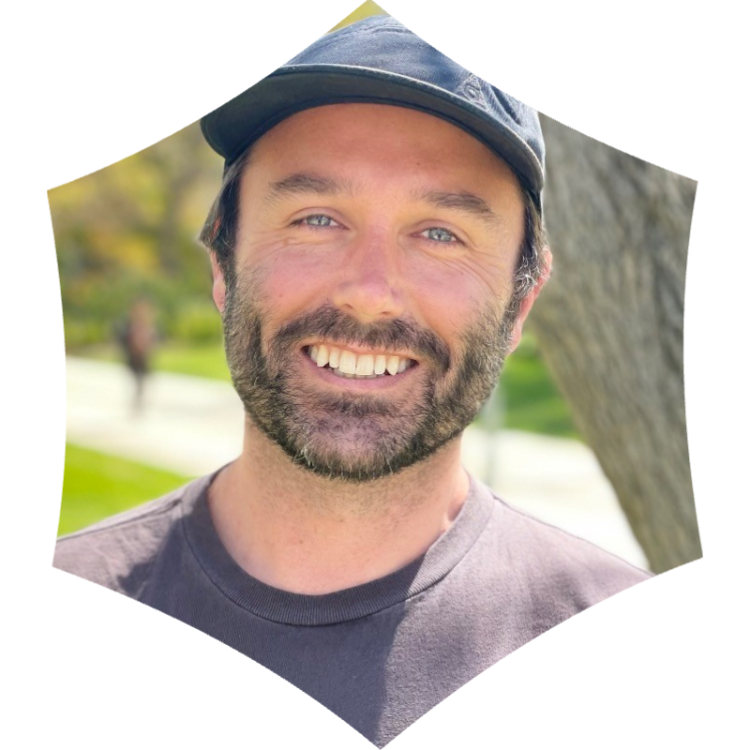 Man in t-shirt and baseball cap