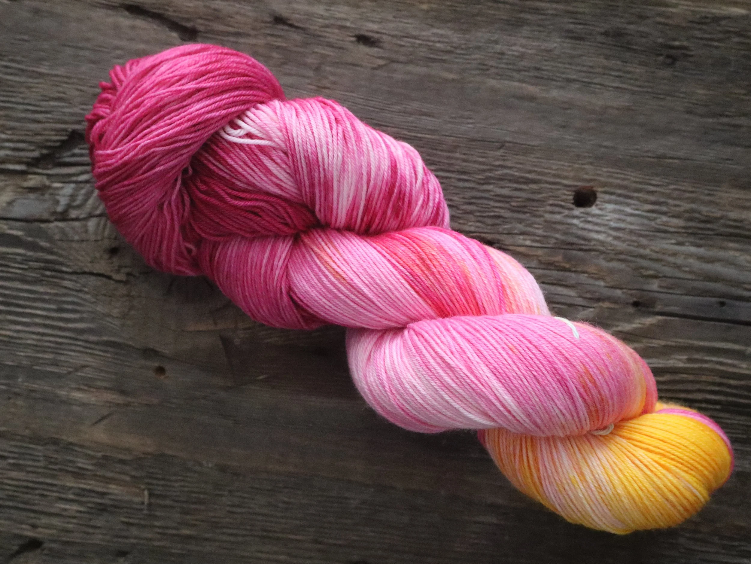 Maine Dahlia - Sock/Fingering