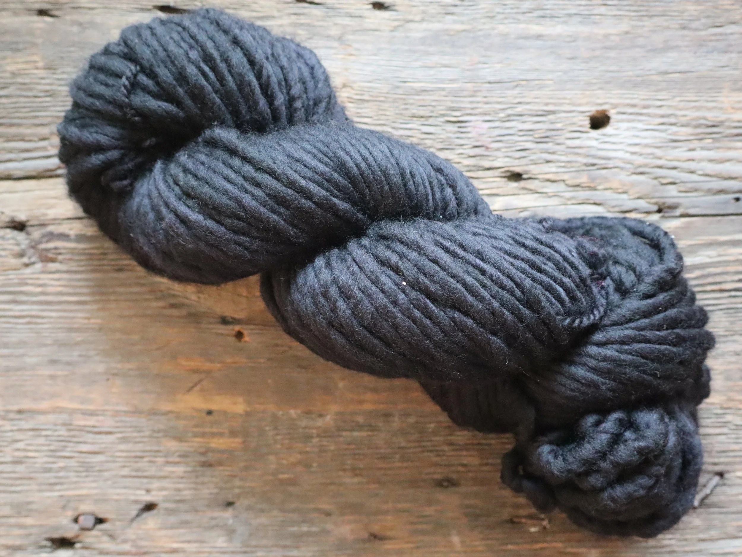 Black Bear - Big Snuggle Buggle - Bulky weight