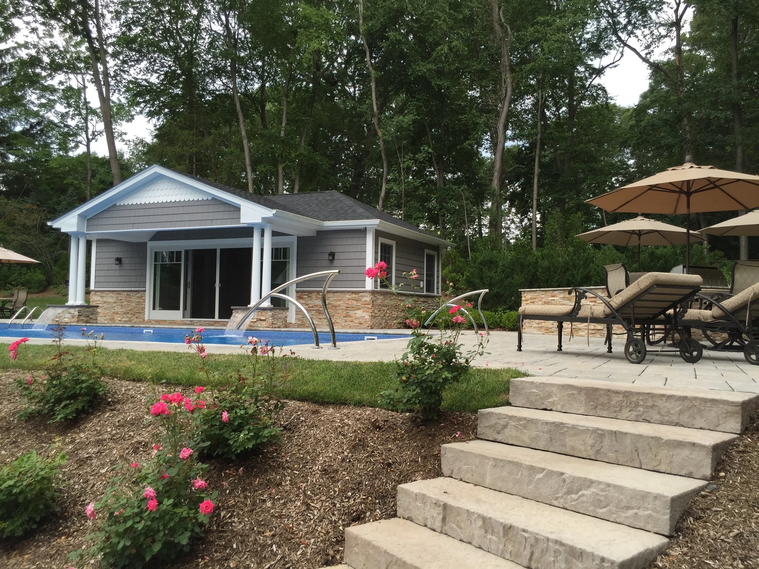 Pergola designed to create a shaded retreat in Syosset, NY