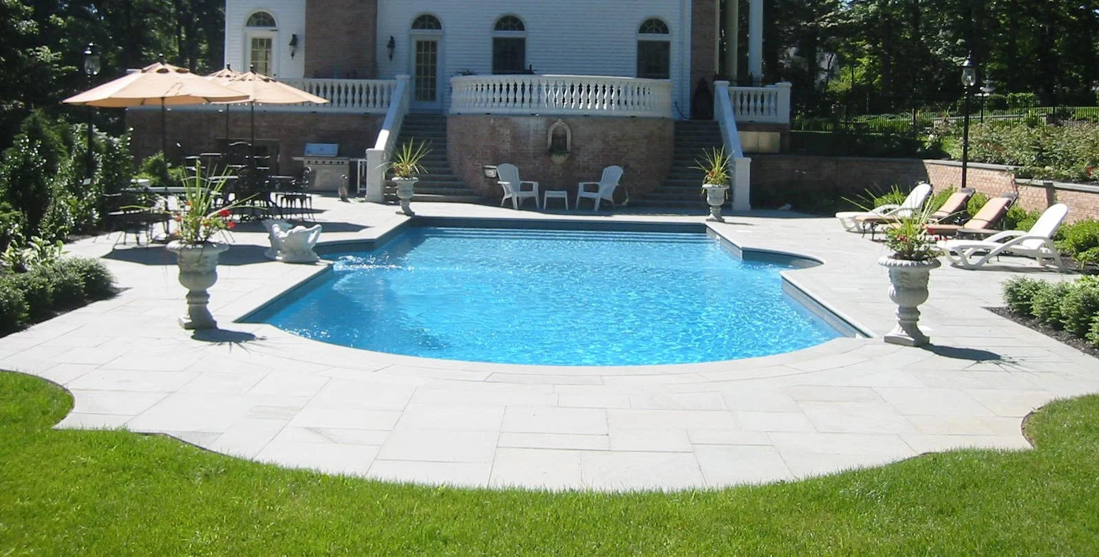 Stylish pool coping design in Commack, NY