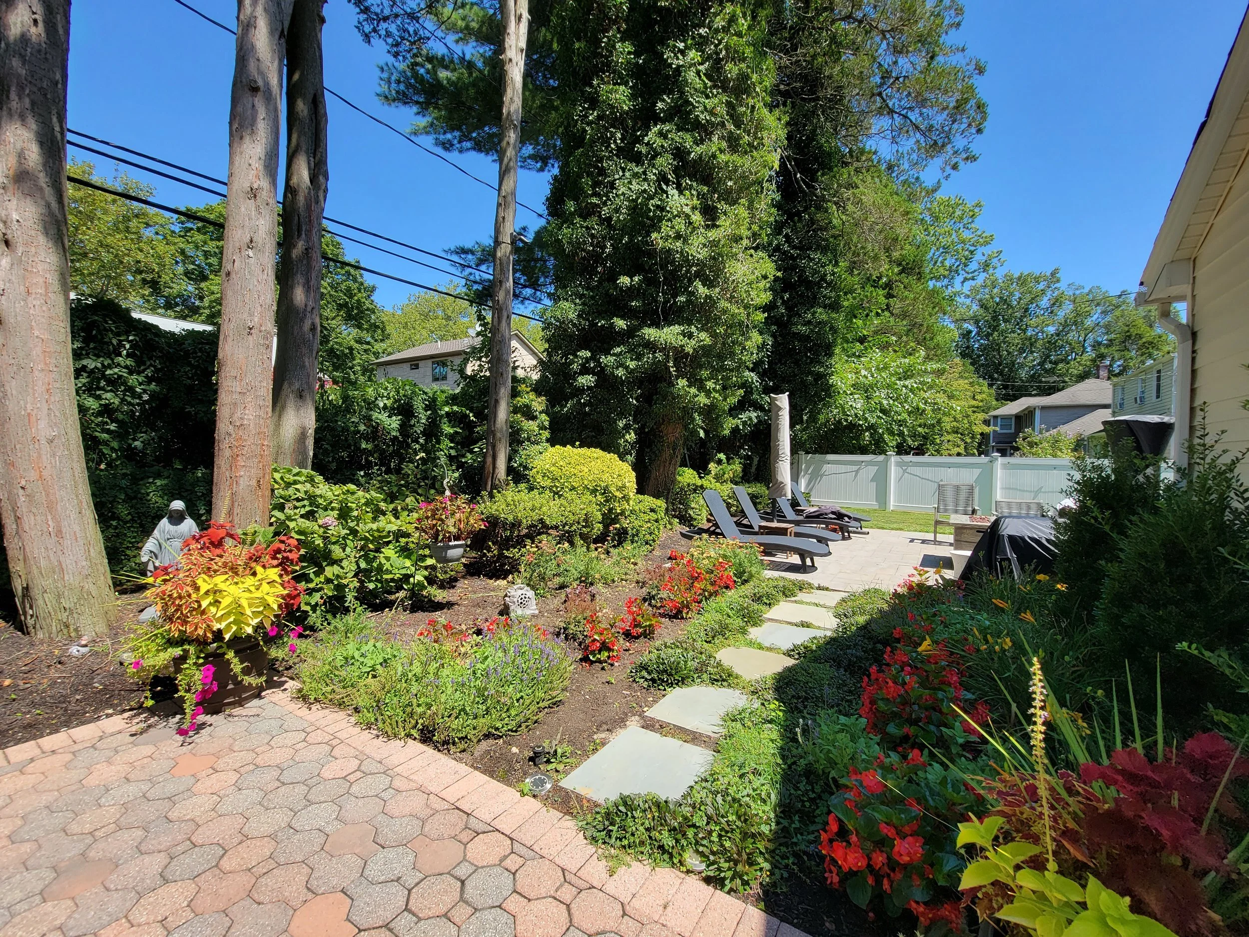 Transform Your Backyard Into a Tranquil Escape With Professional Landscaping and Masonry in Northport, NY