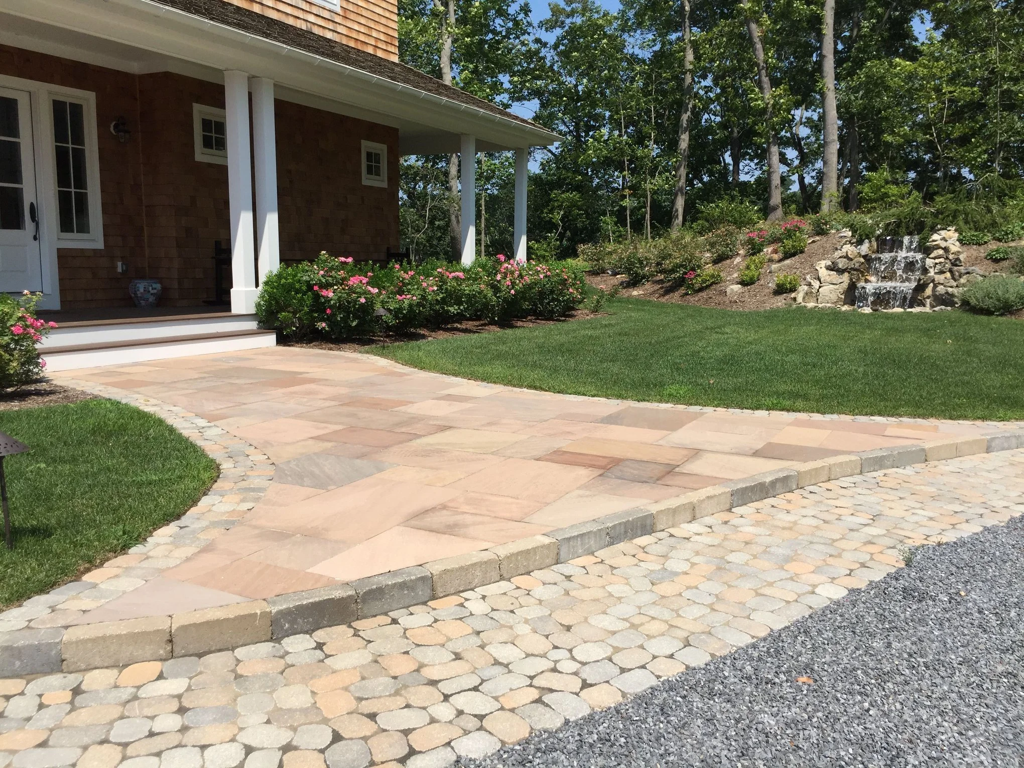 Here Are 6 Masonry Ideas to Make Your Dix Hills and Setauket, NY, Front Yard Stand Out