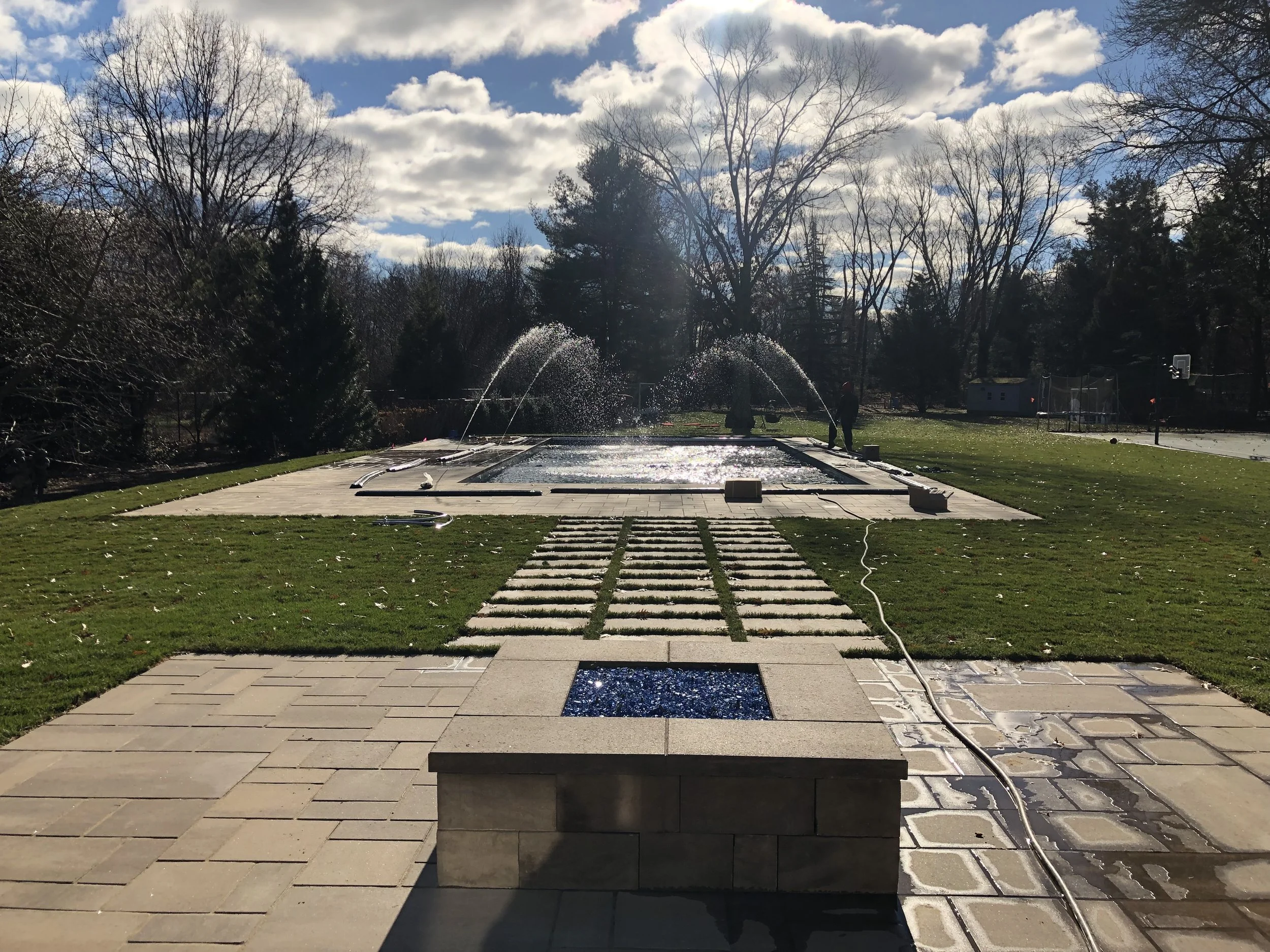 5 Design Ideas for Your Huntington, NY, Outdoor Fireplace Installation