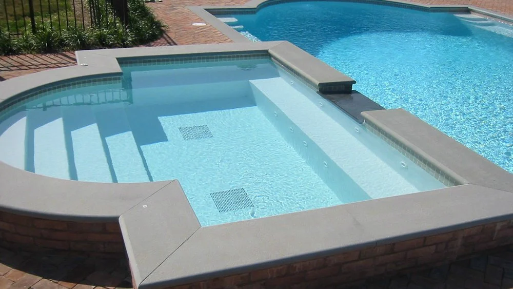 The Ins and Outs of Fiberglass Pools and Spas in Southampton